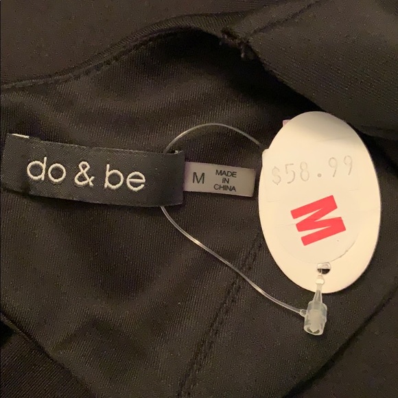 Little black dress with cutout back - Picture 4 of 4